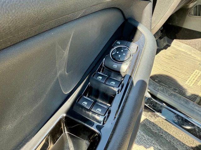 Photo of 2020 Black Ford Edge