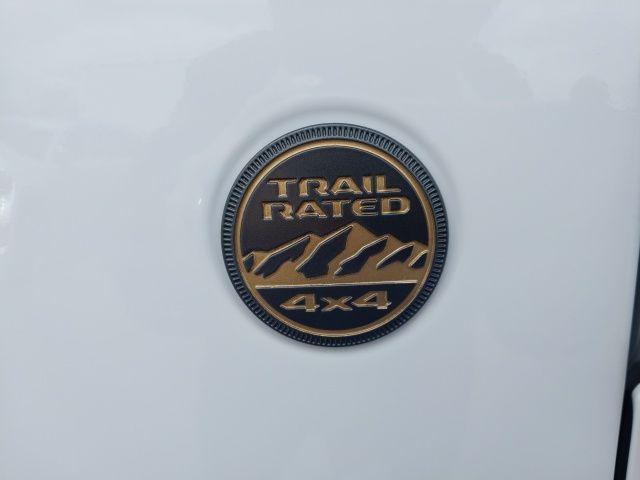 Photo of 2025 Bright White Clearcoat Jeep Wrangler