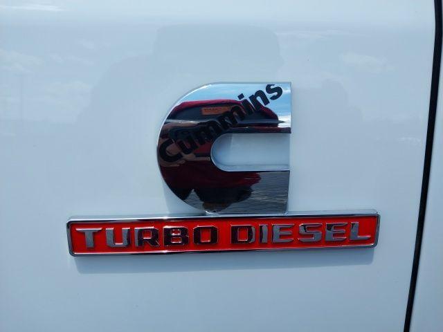 Photo of 2025 Bright White Clearcoat RAM 2500