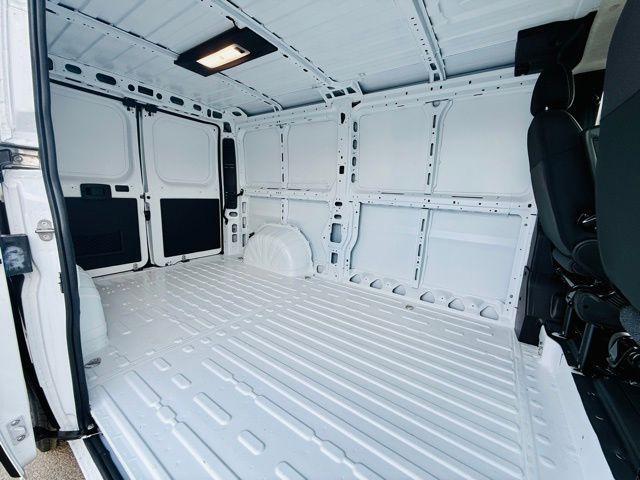 Photo of 2024 Bright White Clearcoat RAM ProMaster 1500