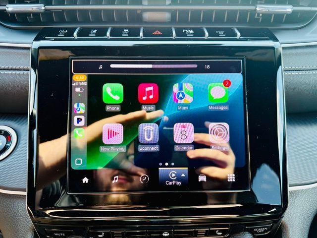 Photo of 2025 Metallic Jeep Grand Cherokee