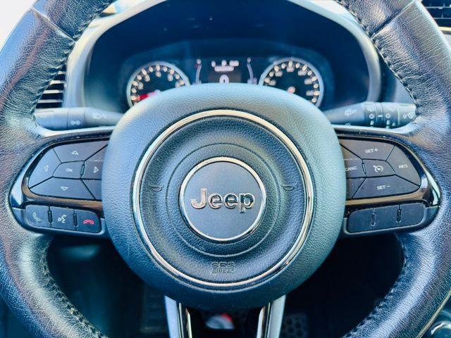 Photo of 2018 Alpine White Jeep Renegade