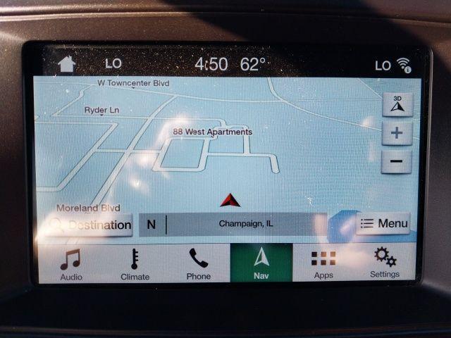 Photo of 2019 White Platinum Ford Explorer