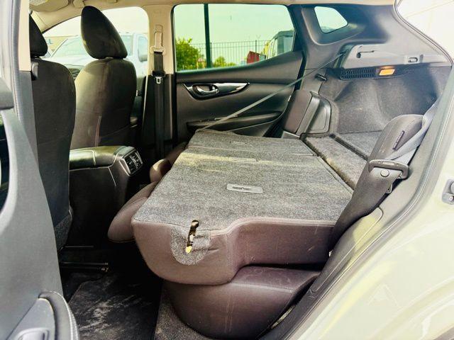 Photo of 2021 White Nissan Rogue Sport