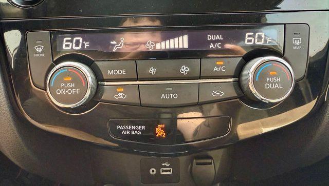 Photo of 2021 White Nissan Rogue Sport