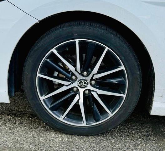 Photo of 2022 White Toyota Camry