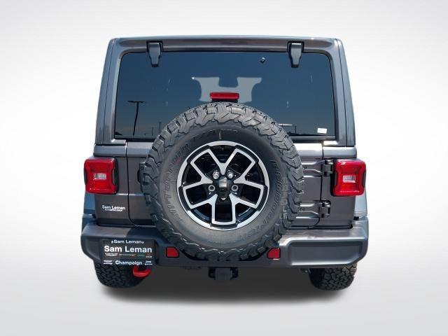 Photo of 2025 Granite Crystal Clearcoat Metallic Jeep Wrangler