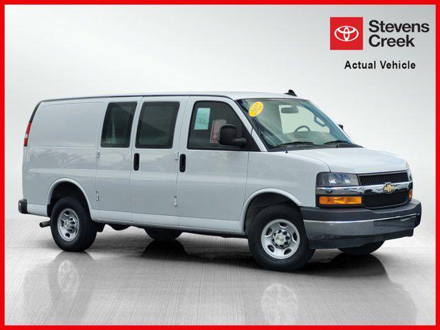 2022 Chevrolet Express 2500