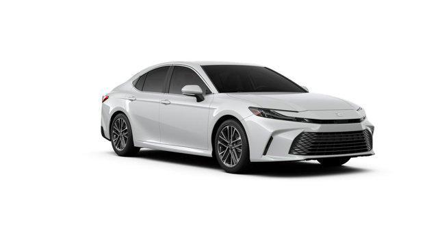 Photo of 2025 Wind Chill Pearl [Extra_Cost_Color] Toyota Camry