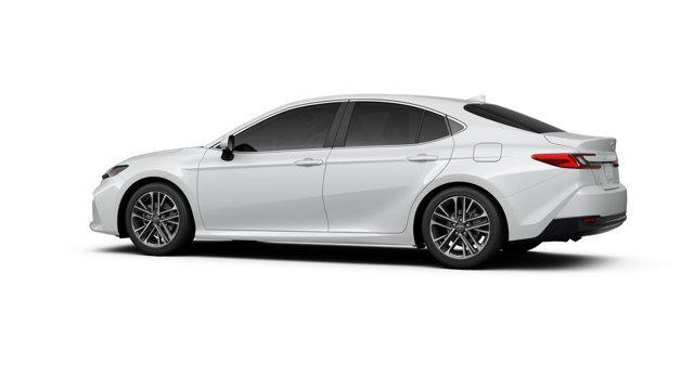 Photo of 2025 Wind Chill Pearl [Extra_Cost_Color] Toyota Camry