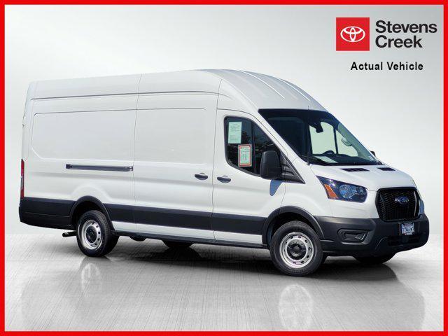 2022 Ford Transit-250