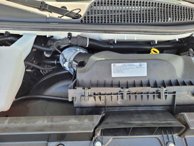 Photo of 2022 Summit White Chevrolet Express 3500