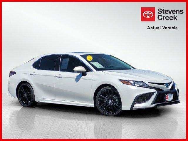 2022 Toyota Camry Hybrid