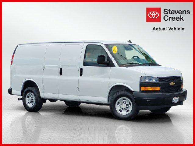 2022 Chevrolet Express 3500