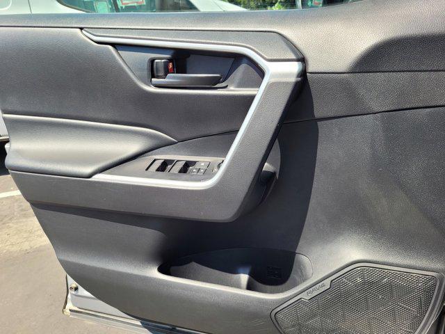 Photo of 2023 Silver Sky Metallic Toyota RAV4 Hybrid