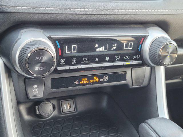 Photo of 2023 Silver Sky Metallic Toyota RAV4 Hybrid
