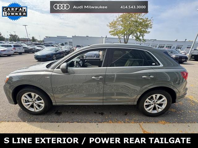 Photo of 2022 Chronos Gray Metallic Audi Q3