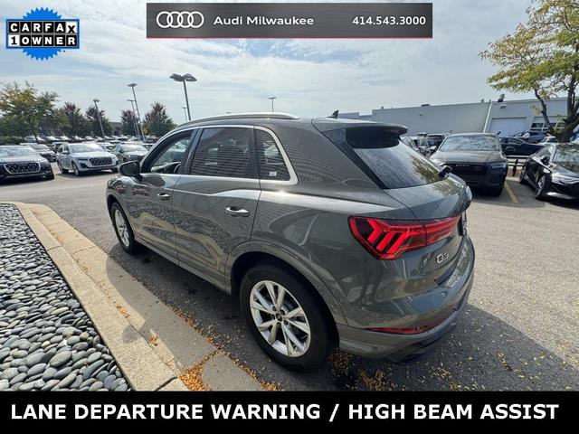 Photo of 2022 Chronos Gray Metallic Audi Q3