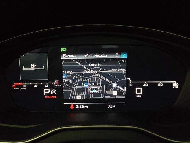 Photo of 2024 Glacier White Metallic Audi SQ5