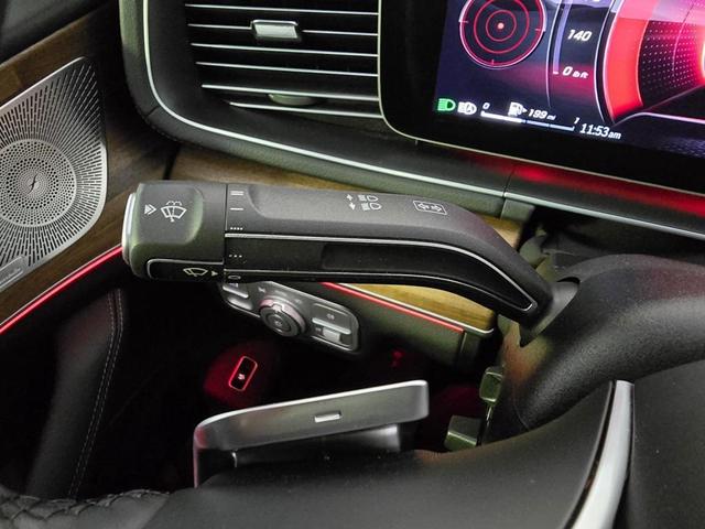 Photo of 2025 MANUFAKTUR Cardinal Red Metallic Mercedes-Benz GLE 450