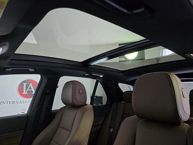 Photo of 2024 Polar White Mercedes-Benz GLE 350