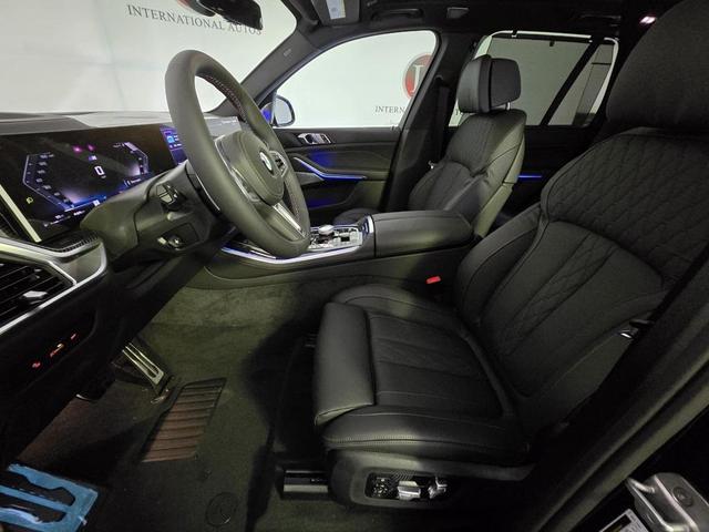 Photo of 2026 Tanzanite Blue II Metallic BMW X5