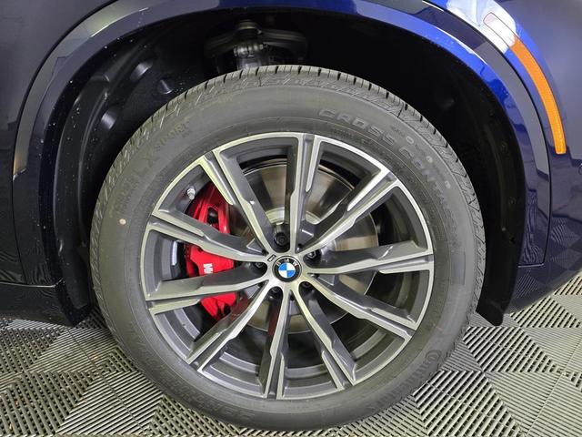 Photo of 2026 Tanzanite Blue II Metallic BMW X5