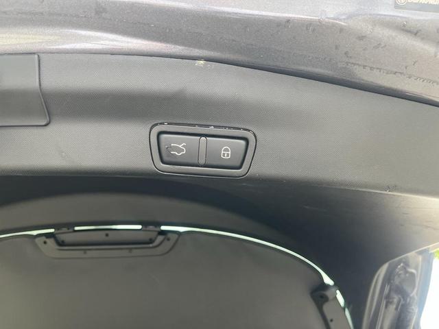 Photo of 2018 Vesuvio Gray Metallic Alfa Romeo Stelvio