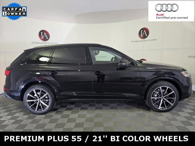 Photo of 2023 Mythos Black Metallic Audi Q7