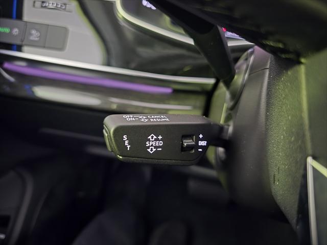 Photo of 2023 Mythos Black Metallic Audi Q7