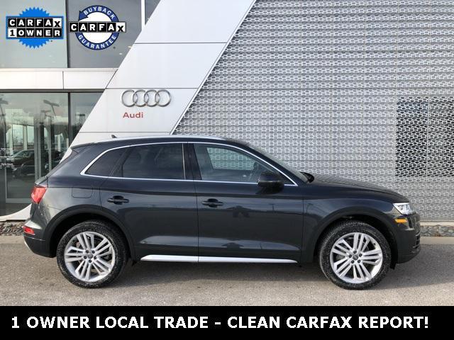 Photo of 2018 Gray Audi Q5