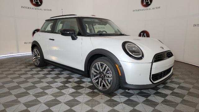 2025 MINI Hardtop