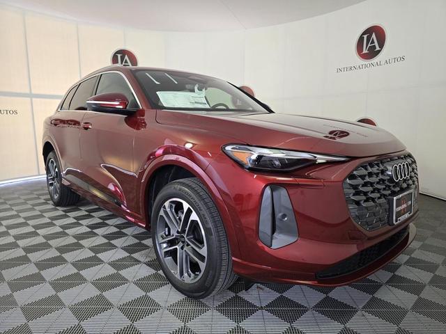 Photo of 2025 Grenadine Red Metallic Audi Q5