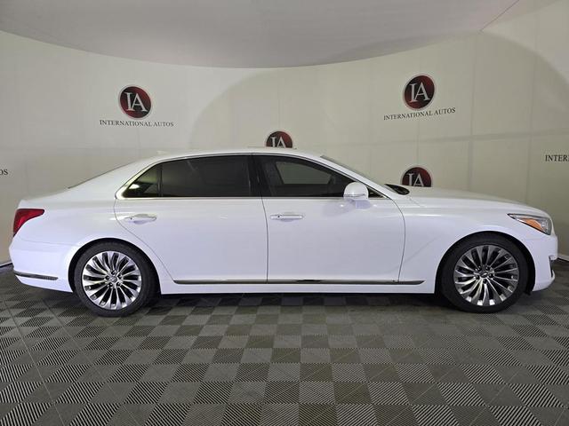Photo of 2018 Casablanca White Genesis G90