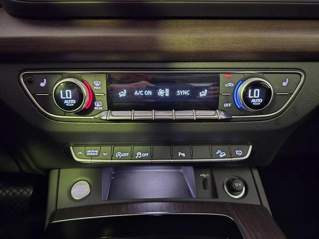 Photo of 2025 Daytona Gray Metallic Audi Q5