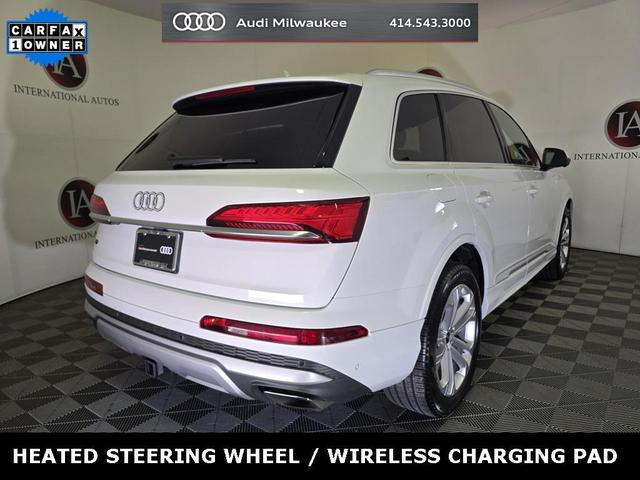 Photo of 2025 Glacier White Metallic Audi Q7
