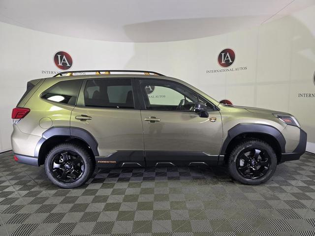 Photo of 2024 Autumn Green Metallic Subaru Forester