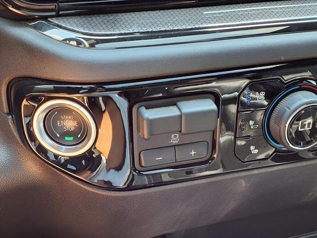 Photo of 2025 Riptide Blue Metallic Chevrolet Silverado 1500