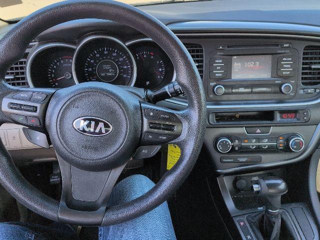 Photo of 2015 Metal Bronze Kia Optima