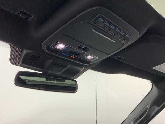 Photo of 2022 Oxford White Ford F-150