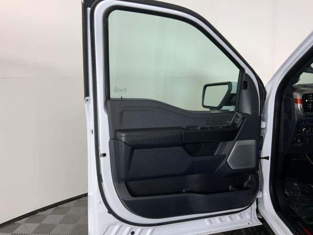 Photo of 2022 Oxford White Ford F-150