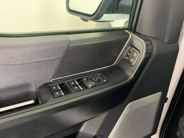 Photo of 2022 Oxford White Ford F-150