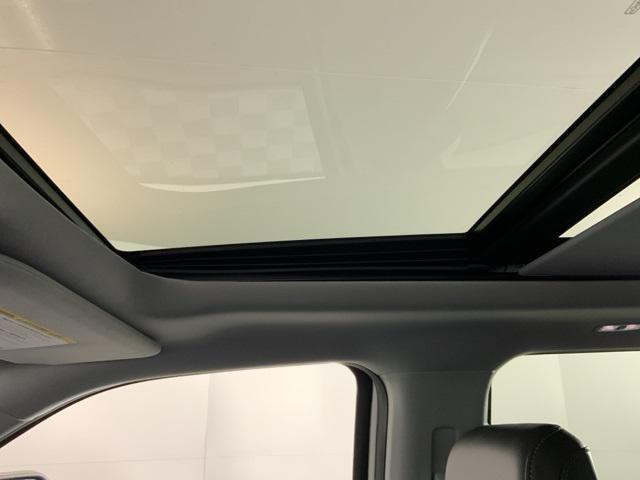 Photo of 2024 White Ford F-350