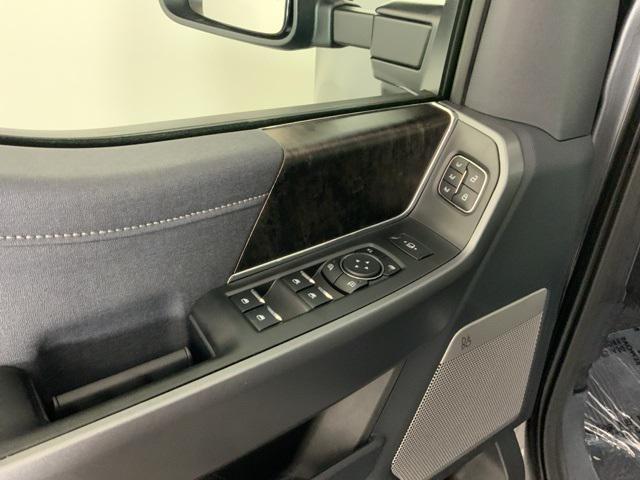 Photo of 2025 Carbonized Gray Metallic Ford F-350