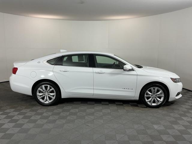 Photo of 2019 Summit White Chevrolet Impala