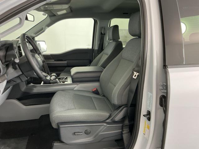 Photo of 2025 Space White Metallic Ford F-150 Lightning