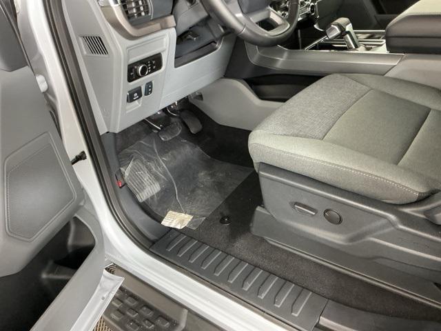 Photo of 2025 Space White Metallic Ford F-150 Lightning