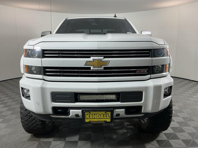 Photo of 2015 Summit White Chevrolet Silverado 2500