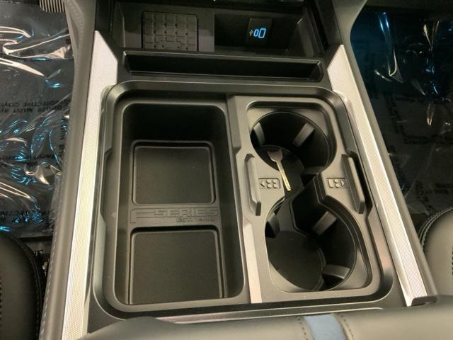 Photo of 2025 Agate Black Metallic Ford F-250