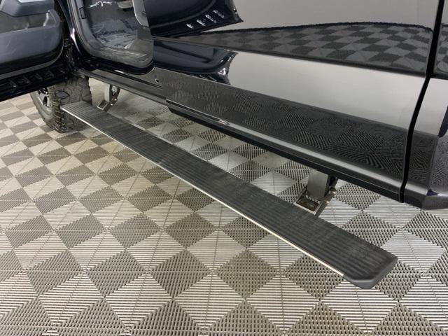 Photo of 2025 Agate Black Metallic Ford F-250